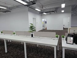 Woods Square (D25), Office #457476301